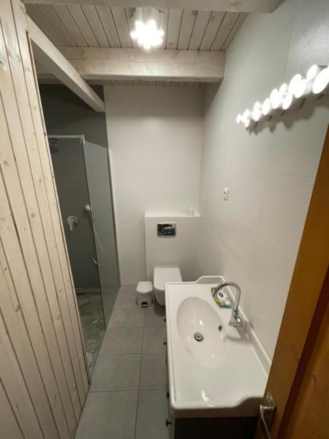 Apartamento Mézesfészer apartman Cserkút Exterior foto